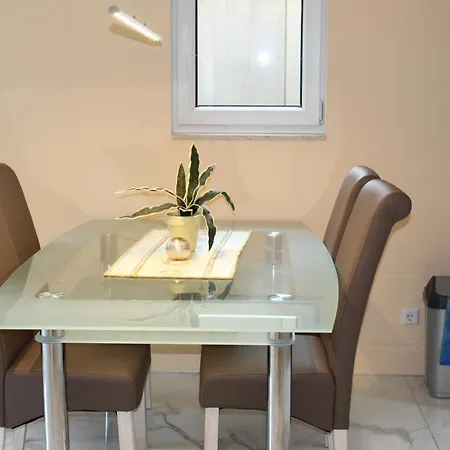 Apartamento Bei Heidelberg Mauer